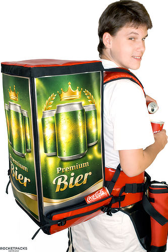 Robuster Stadion-Bierrucksack für flaschen und dosen den Hochfrequenz-Verkauf von Kaltgetränken bei Sportveranstaltungen und Festivals.